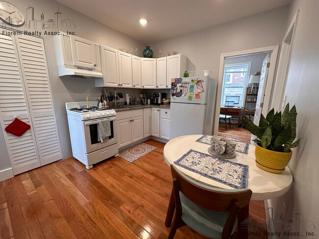 Photo - 71 Charter St Unit 4