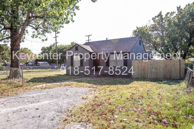 Photo - Beautiful 2 Bedroom Remodel! Available Today!