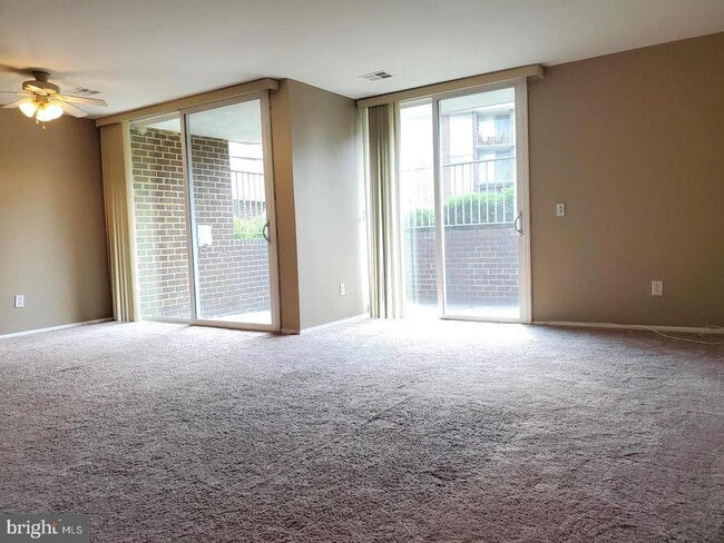 Photo - 10218 Prince Pl Unit 10-T6