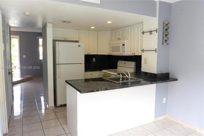 Photo - 1911 SW 107th Ave Unit 1006