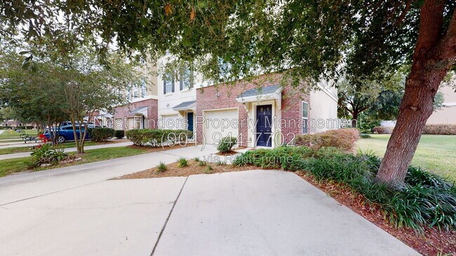 Photo - 4454 Ellipse Dr