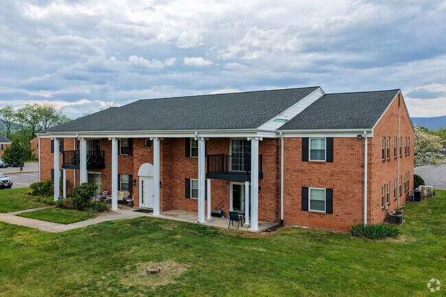 Brandon Point Apartments