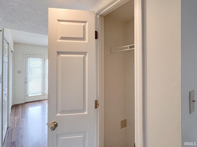 Photo - 777 E Sherwood Hills Dr Condo