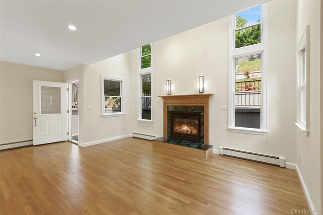 Photo - 65 Eiler Ln