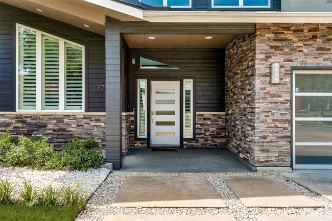 Photo - 3772 Seguin Dr