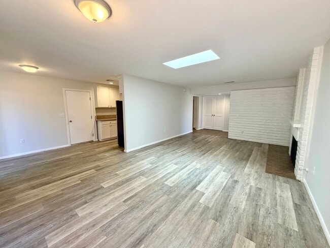 4618 Collwood Ln