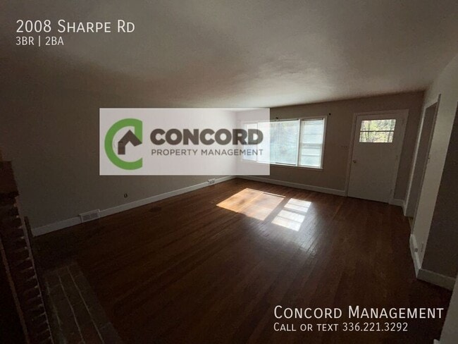 Photo - 2008 Sharpe Rd