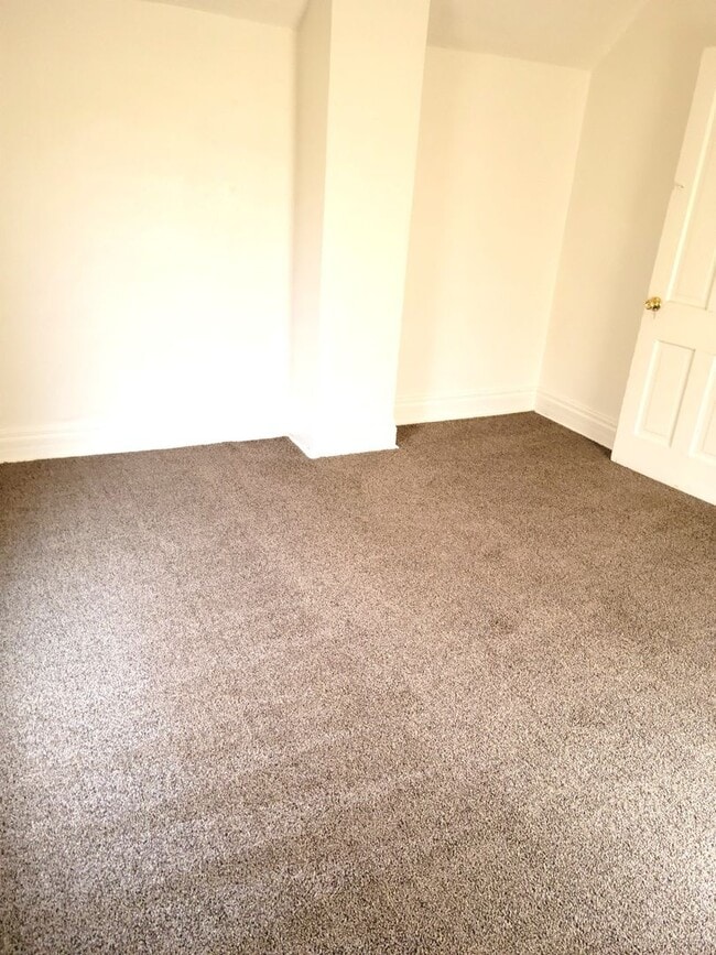 Photo - 1528 9th Ave