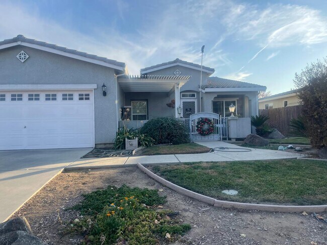 Photo - 1764 E Golden Way