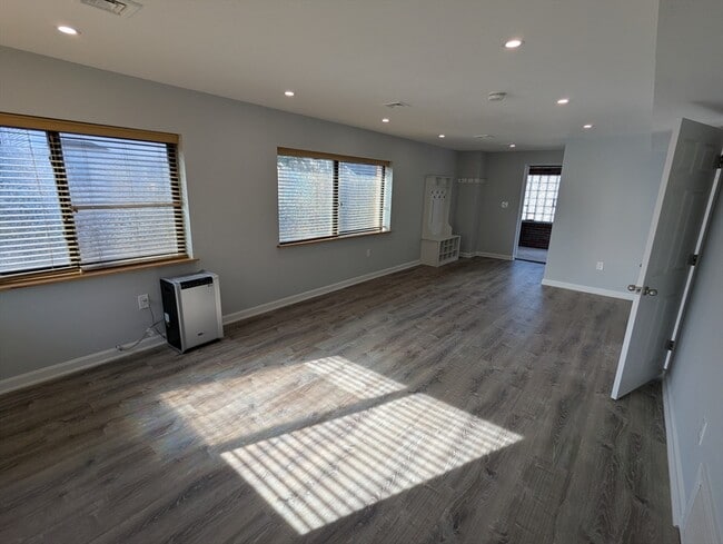 Photo - 19 Shepard St Unit #1