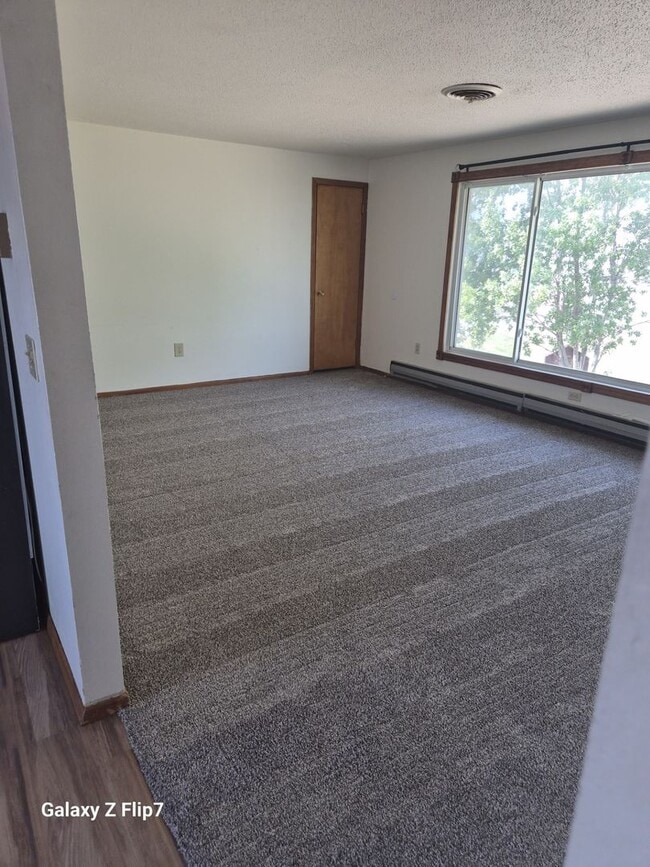 605 Buffalo Ave Unit 301
