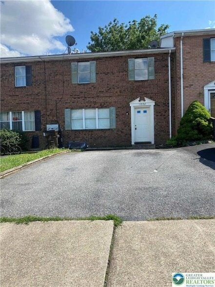 Building Photo - 1650 Angela Dr Rental