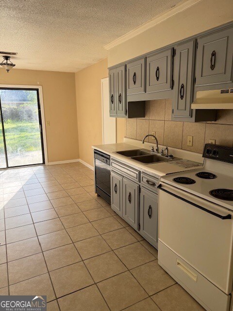 Photo - 114 Pamela Wy