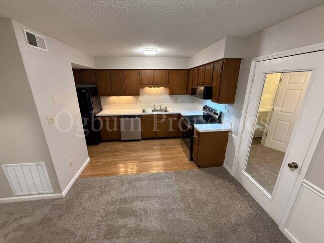 Photo - 1018 Cedar Pl Ct Unit 238