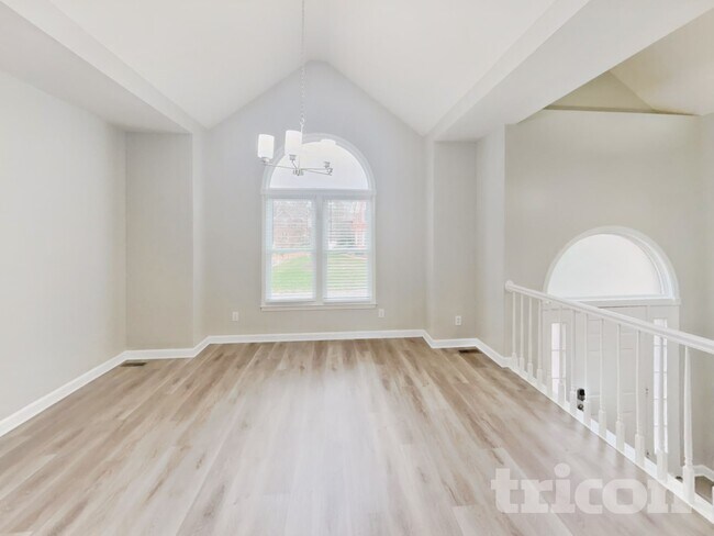 Photo - 4981 Tulip Grove Ln