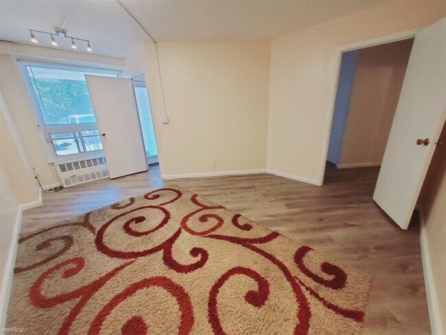 Photo - 1 br, 1 bath Condo - 91 Strawberry Hill Av... Unidad 1