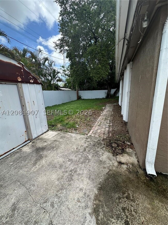 Photo - 4041 SW 50th St