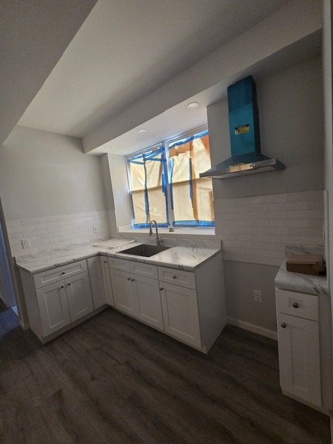 Photo - 22 Speedway Ave Unit Ground Floor