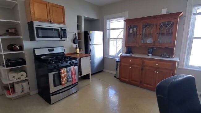 Photo - 201 Hillside St Unit 1