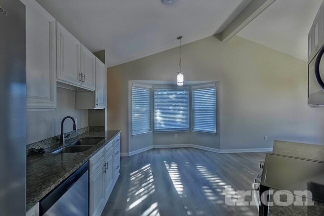 Photo - 599 Schrader Farm Dr