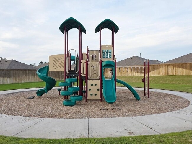 Building Photo - 40962 Seasoned Oak Ln