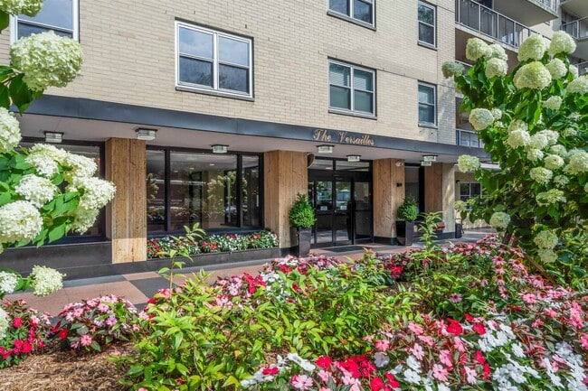 Building Photo - 6600 JFK Blvd E Rental