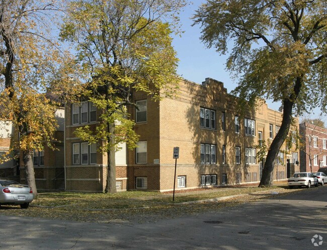 Building Photo - 7655 S Sangamon