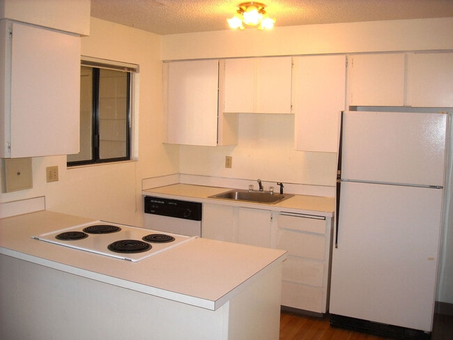 Photo - Two Bedroom Townhouse in South Salem