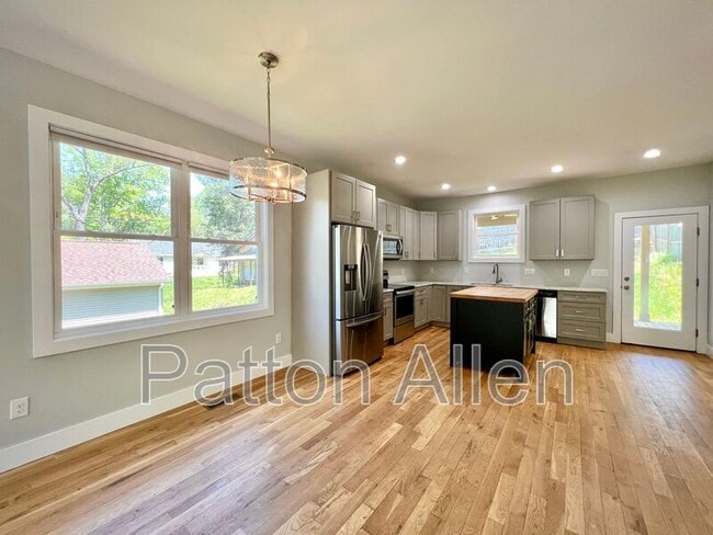 Photo - 308 London Rd