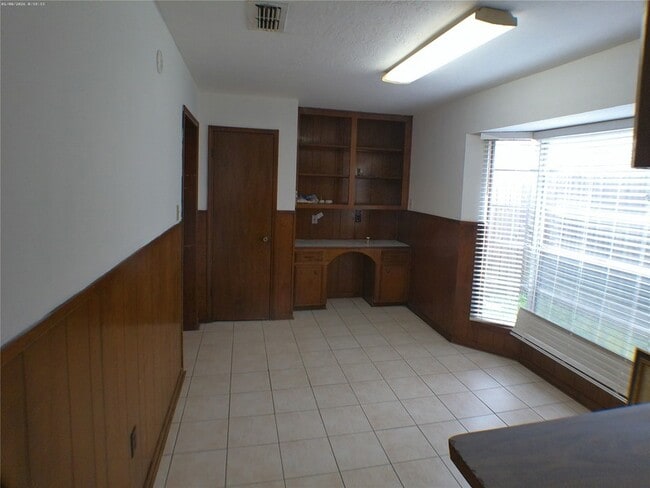 Photo - 12511 Shannon Hills Dr