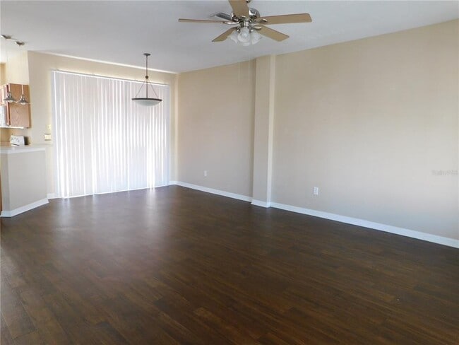 12450 Country White Cir