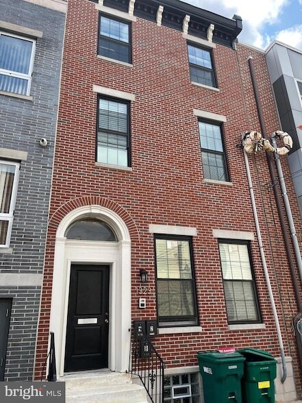 Photo - 1323 N 15th St
