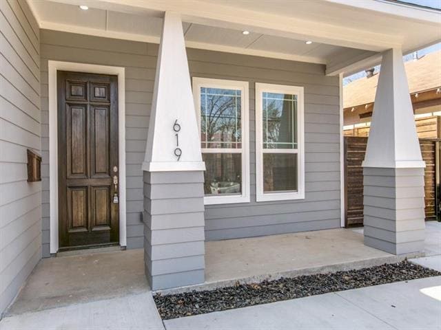 Photo - 619 Buckalew St