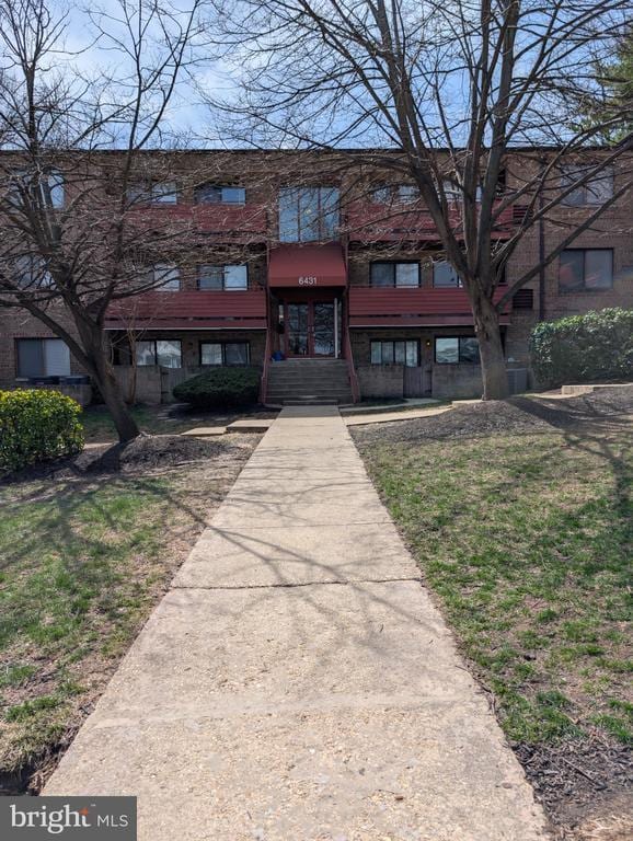 Building Photo - 6431 Richmond Hwy Unit 303