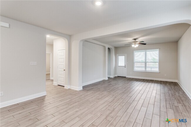 Photo - 29571 Copper Gate