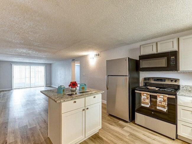 Photo - 9900 Grace Dr Apartment Unit 7