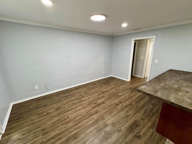 Photo - 323 Washington Ave Unidad A