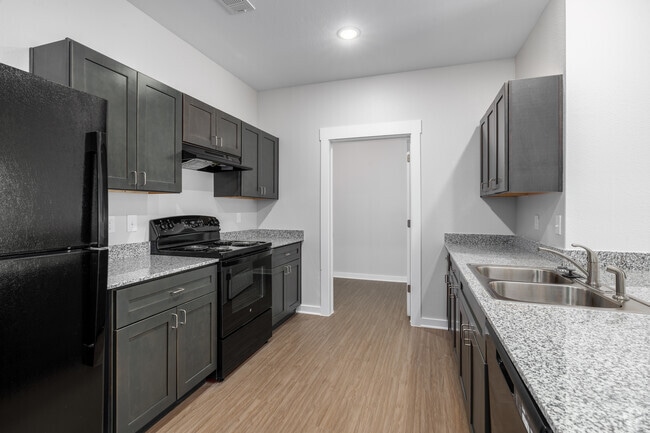 2BR, 2BA - 911SF - Kitchen - Reserve at Mott