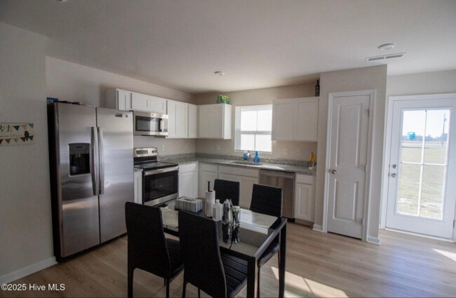 Photo - 8950 Shallow Crk Trl