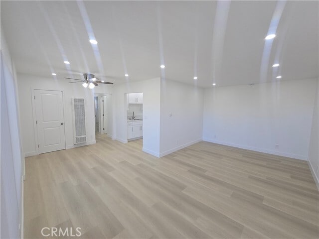 Photo - 219 15th St Unidad 12