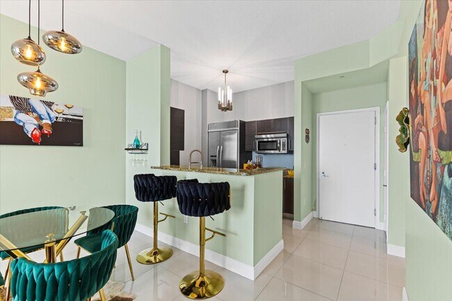 Photo - 550 Okeechobee Blvd Unit Lph-18