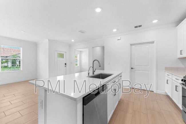 Photo - 17558 Holly Wl Ave