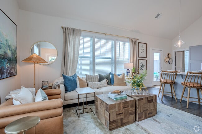 2BR, 2BA - 1088SF Birch - Living Area - The Cottages at Riverlights