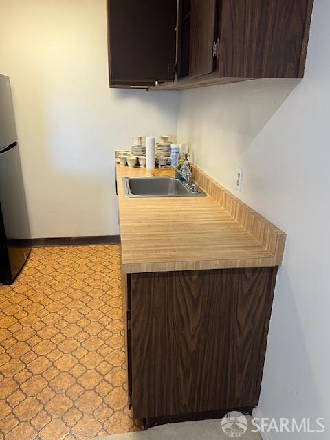 Photo - 1177 California St