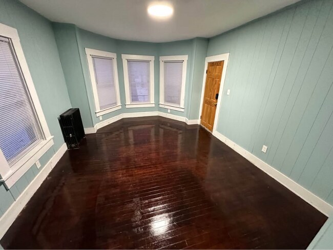 Photo - 62 Lakewood St Unit 1