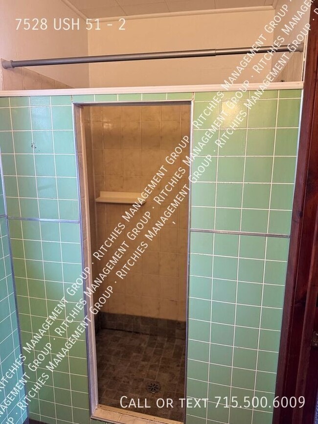 Photo - 7528 USH 51-2 Unit 2