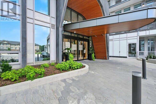 Photo - 3240 William Coltson Ave Unité 810