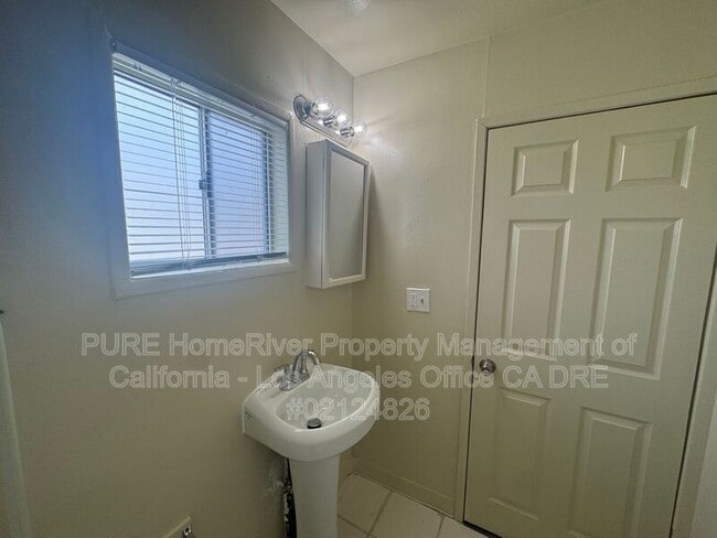 Photo - 14601 Osage Ave
