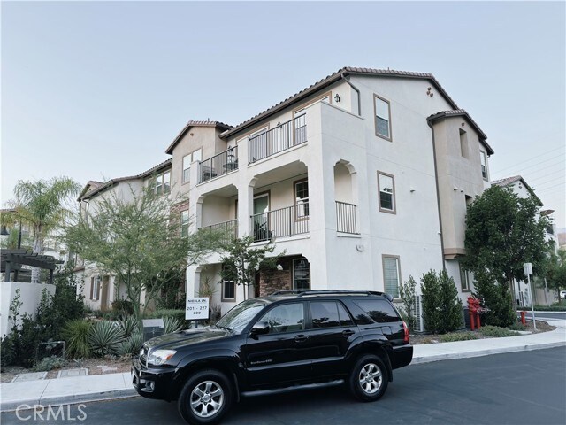 209 Niebla Ln