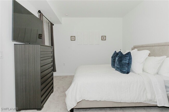 Building Photo - 5583 Double Eagle Cir Unit 4132 Rental